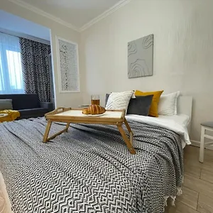https://hotel-almaty-050000.hotels-of-almaty.com